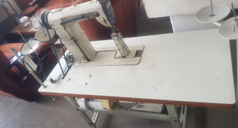 INDUTSRIAL SEWING MACHINE