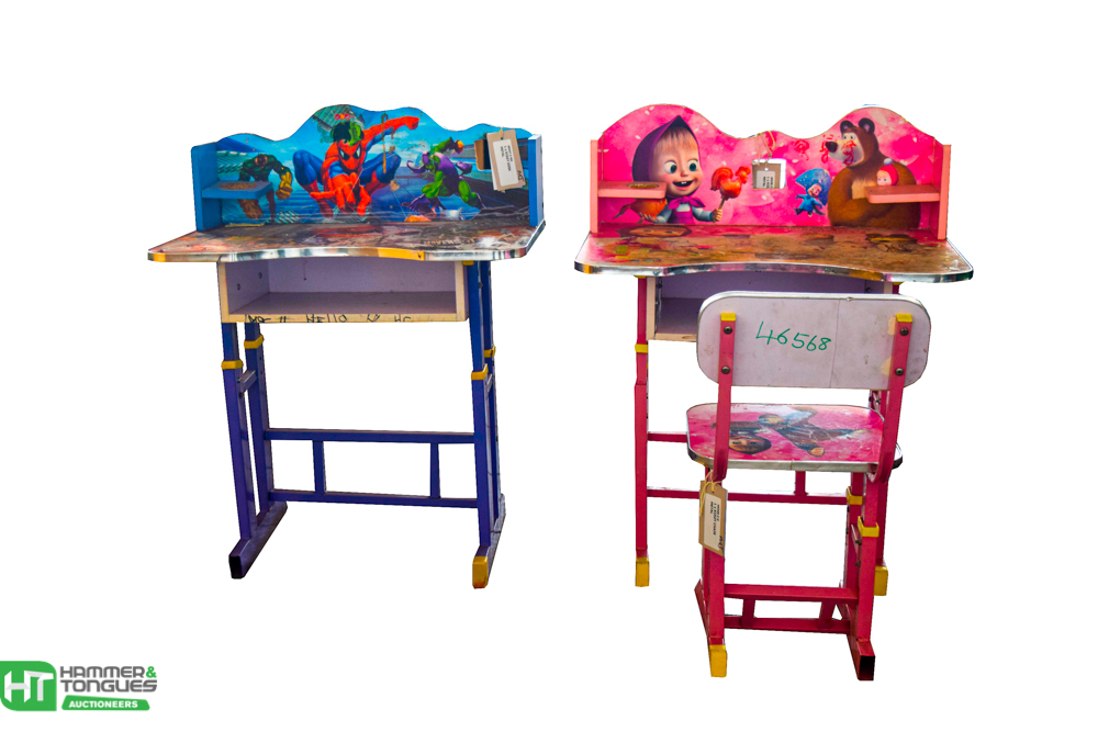 KIDS DESK AND CHAIRS
