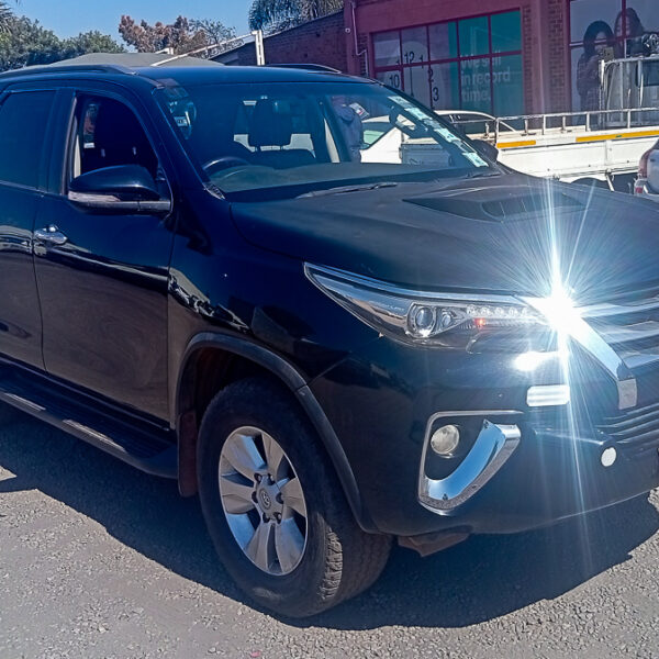 2016 TOYOTA FORTUNER
