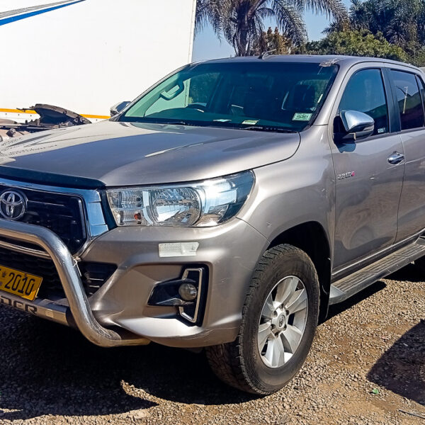 2019 TOYOTA HILUX D/CAB